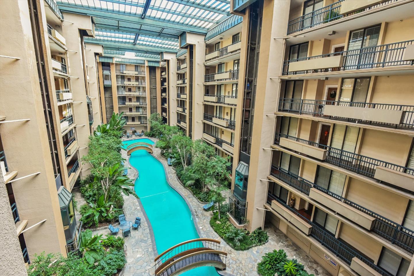 Detail Gallery Image 39 of 43 For 555 Laurel Ave #415,  San Mateo,  CA 94401 - 1 Beds | 2 Baths