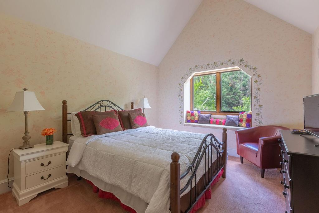 Detail Gallery Image 13 of 46 For 3 Lerner Dr, Calistoga,  CA 94515 - 4 Beds | 4/1 Baths