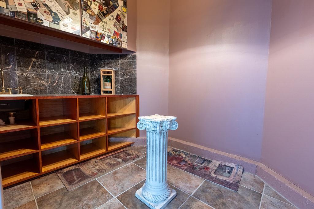 Detail Gallery Image 33 of 46 For 3 Lerner Dr, Calistoga,  CA 94515 - 4 Beds | 4/1 Baths