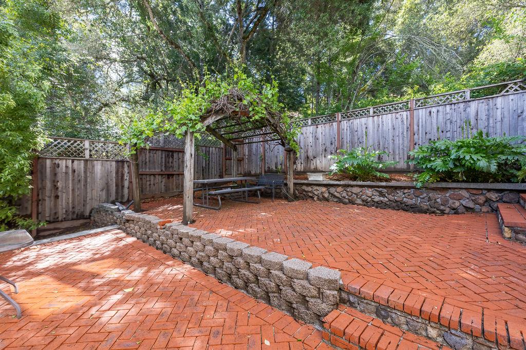 Detail Gallery Image 39 of 46 For 3 Lerner Dr, Calistoga,  CA 94515 - 4 Beds | 4/1 Baths