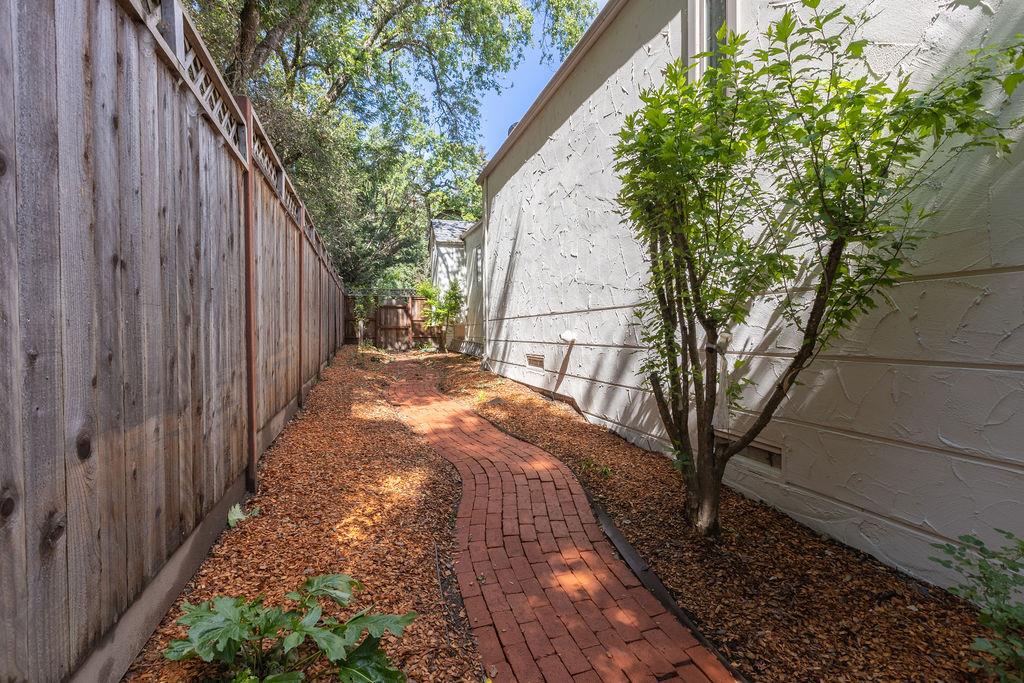 Detail Gallery Image 42 of 46 For 3 Lerner Dr, Calistoga,  CA 94515 - 4 Beds | 4/1 Baths