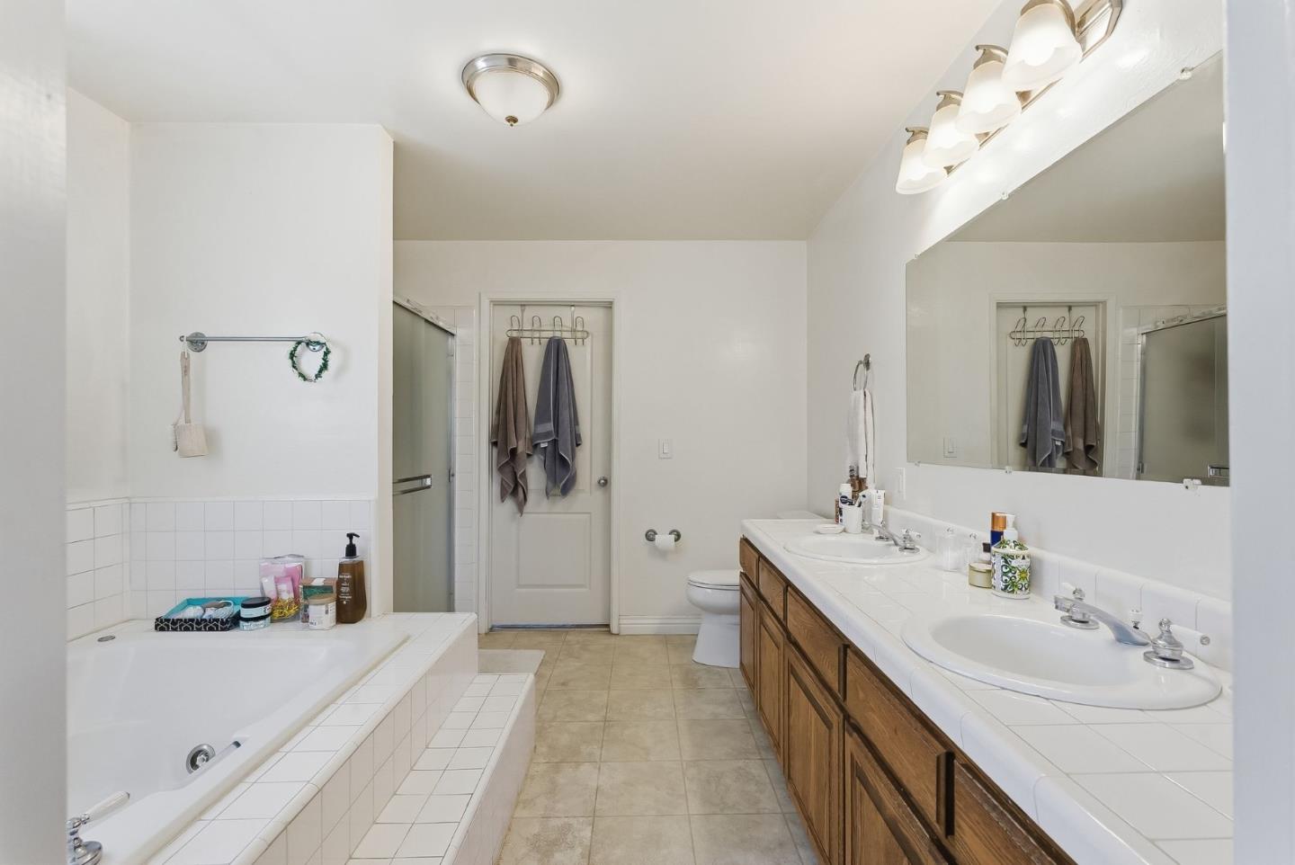 Detail Gallery Image 34 of 49 For 19170 Tilson Ave, Cupertino,  CA 95014 - 5 Beds | 3 Baths