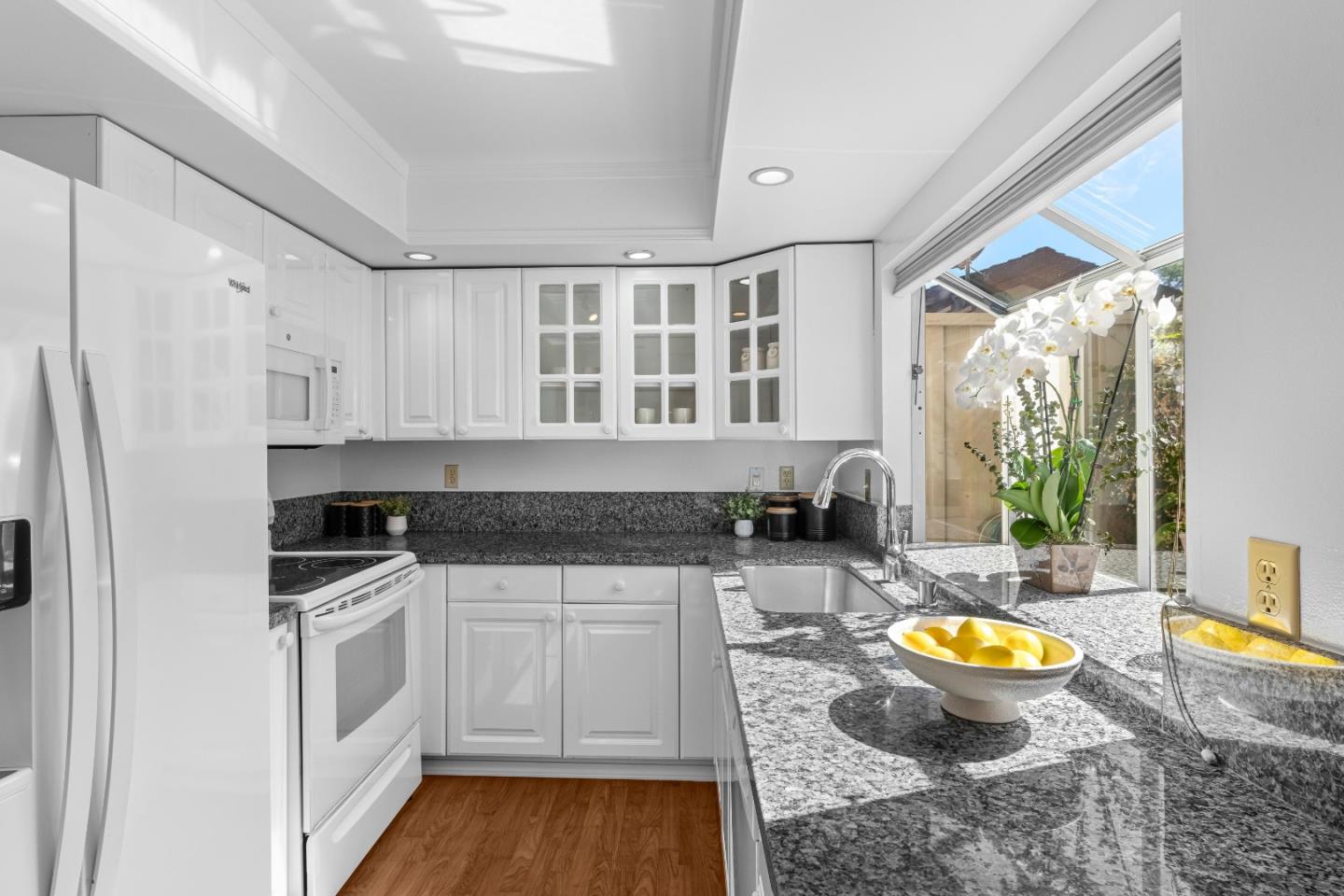 Detail Gallery Image 12 of 45 For 6046 Calle De Rico, San Jose,  CA 95124 - 2 Beds | 2/1 Baths