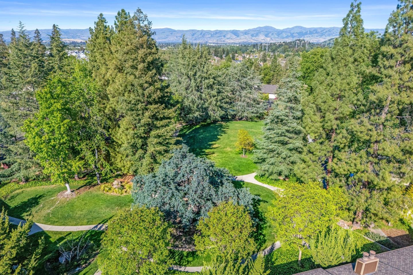 Detail Gallery Image 39 of 45 For 6046 Calle De Rico, San Jose,  CA 95124 - 2 Beds | 2/1 Baths