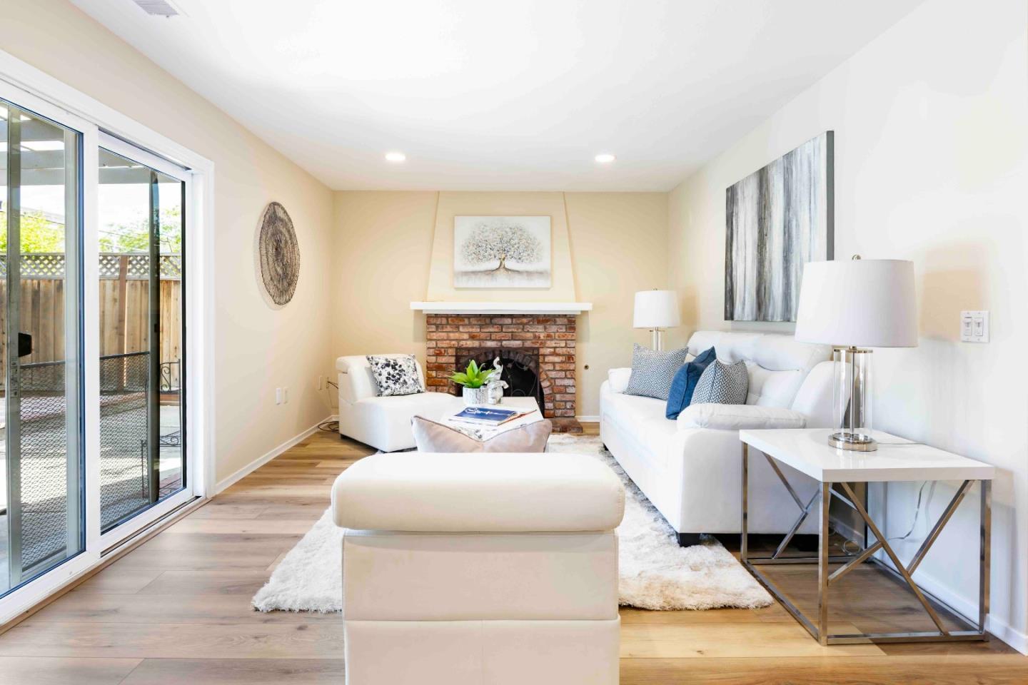 Detail Gallery Image 11 of 30 For 271 Copco Ln, San Jose,  CA 95123 - 4 Beds | 2/1 Baths