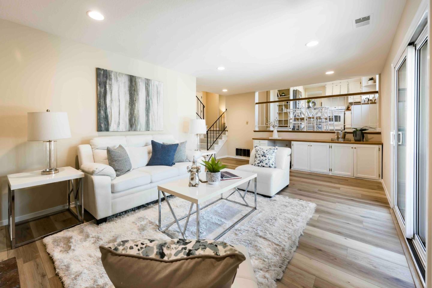 Detail Gallery Image 12 of 30 For 271 Copco Ln, San Jose,  CA 95123 - 4 Beds | 2/1 Baths