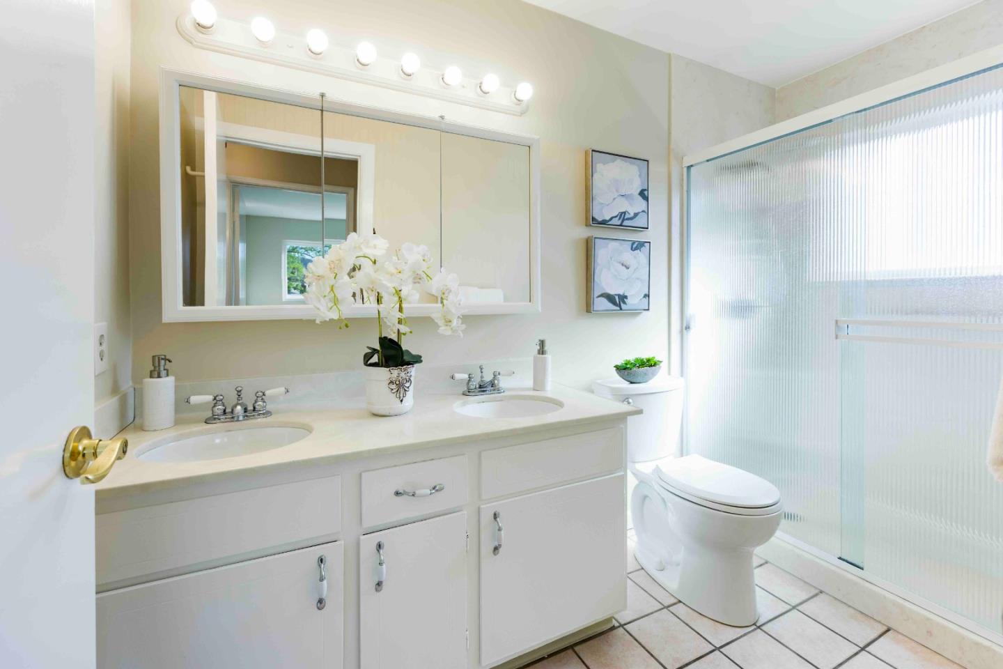 Detail Gallery Image 17 of 30 For 271 Copco Ln, San Jose,  CA 95123 - 4 Beds | 2/1 Baths