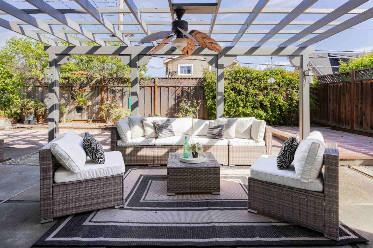 Detail Gallery Image 25 of 30 For 271 Copco Ln, San Jose,  CA 95123 - 4 Beds | 2/1 Baths