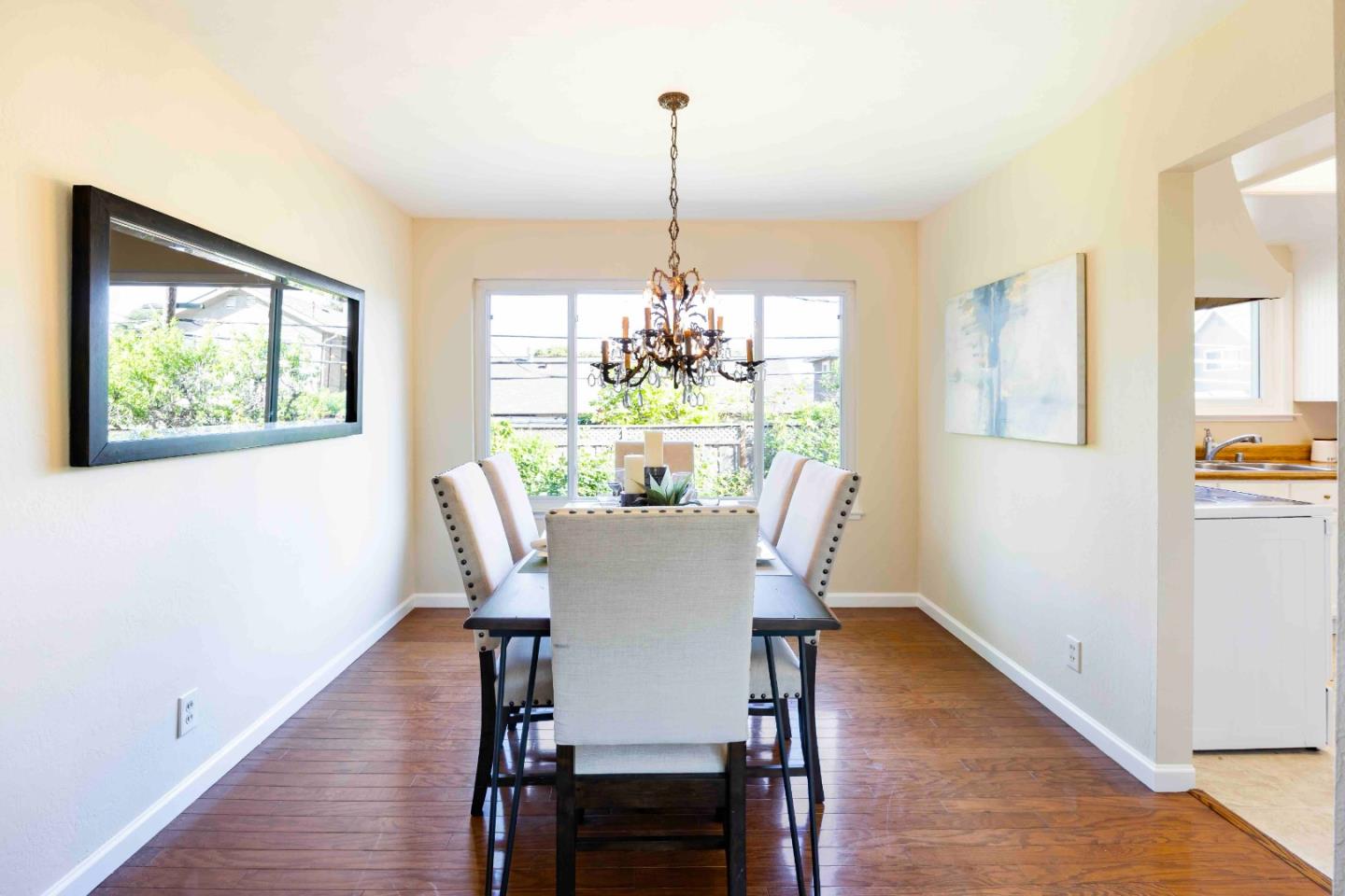 Detail Gallery Image 6 of 30 For 271 Copco Ln, San Jose,  CA 95123 - 4 Beds | 2/1 Baths