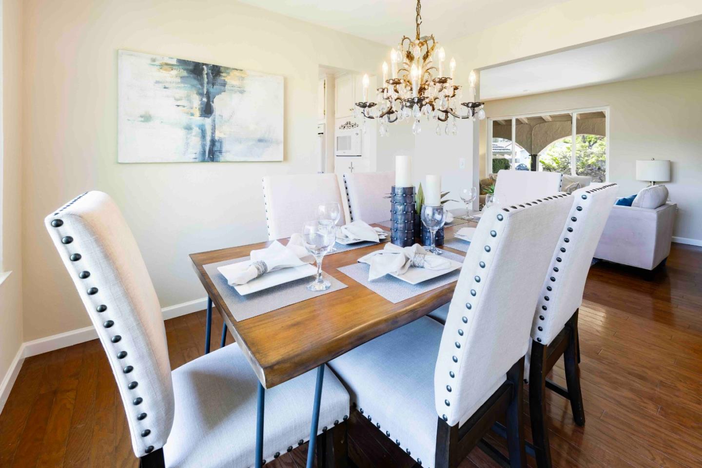 Detail Gallery Image 7 of 30 For 271 Copco Ln, San Jose,  CA 95123 - 4 Beds | 2/1 Baths