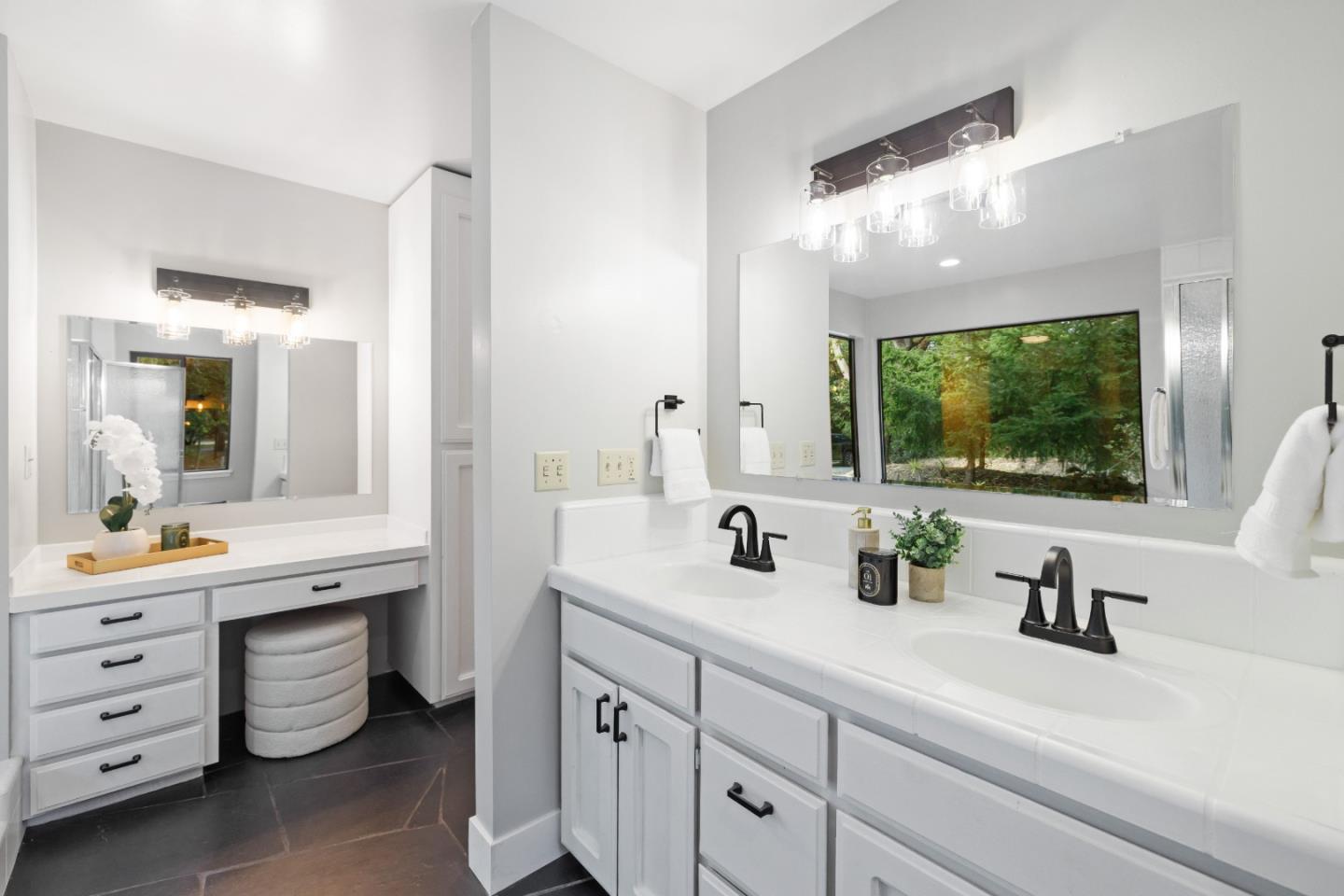 Detail Gallery Image 13 of 59 For 1380 Weston Ridge Rd, Scotts Valley,  CA 95066 - 3 Beds | 2/1 Baths