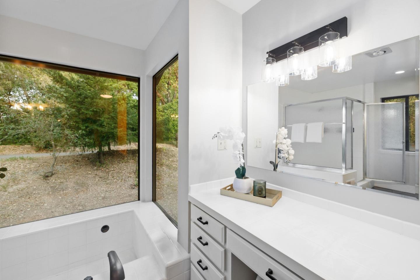 Detail Gallery Image 14 of 59 For 1380 Weston Ridge Rd, Scotts Valley,  CA 95066 - 3 Beds | 2/1 Baths