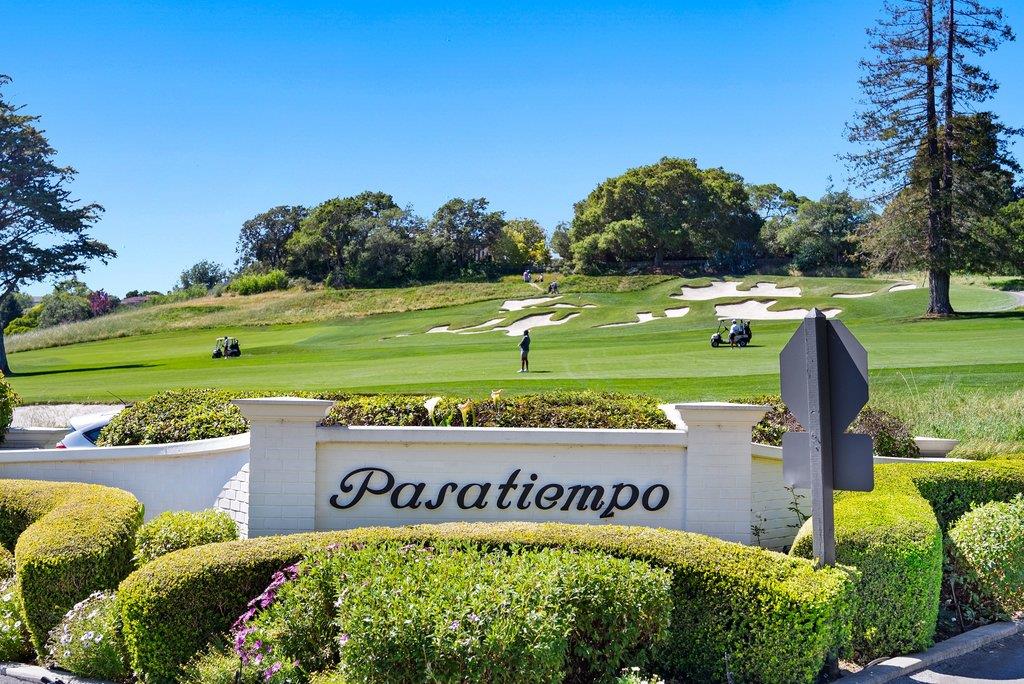 Detail Gallery Image 2 of 64 For 41 S Circle Dr, Santa Cruz,  CA 95060 - 4 Beds | 3/1 Baths