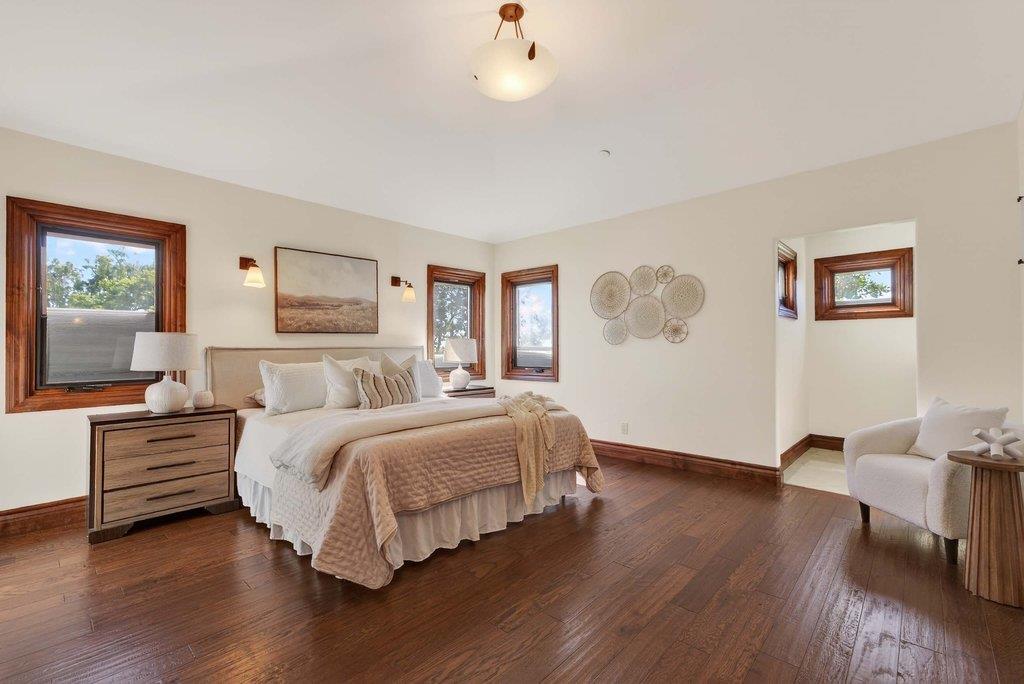 Detail Gallery Image 26 of 64 For 41 S Circle Dr, Santa Cruz,  CA 95060 - 4 Beds | 3/1 Baths