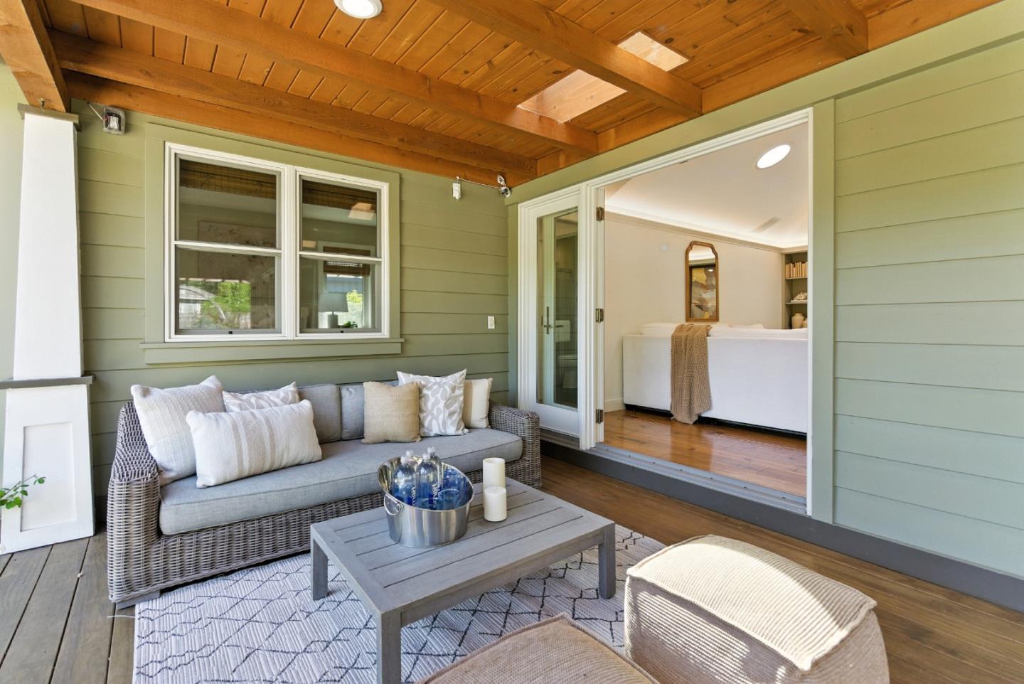 Detail Gallery Image 4 of 65 For 810 Glencrag Way, Woodside,  CA 94062 - 4 Beds | 4 Baths