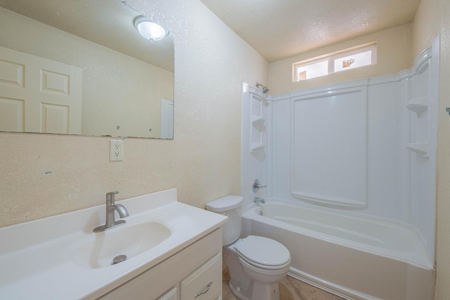 Detail Gallery Image 19 of 28 For 40 Oak, Salinas,  CA 93901 - 3 Beds | 2 Baths
