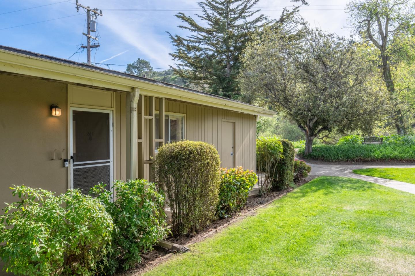 Featured listings