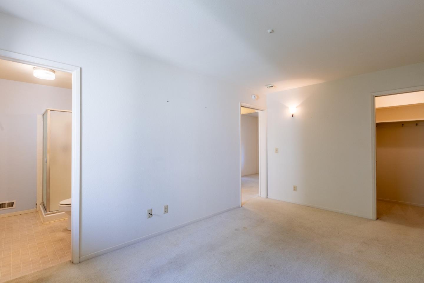 Detail Gallery Image 7 of 22 For 209 Hacienda Carmel, Carmel,  CA 93923 - 2 Beds | 2 Baths