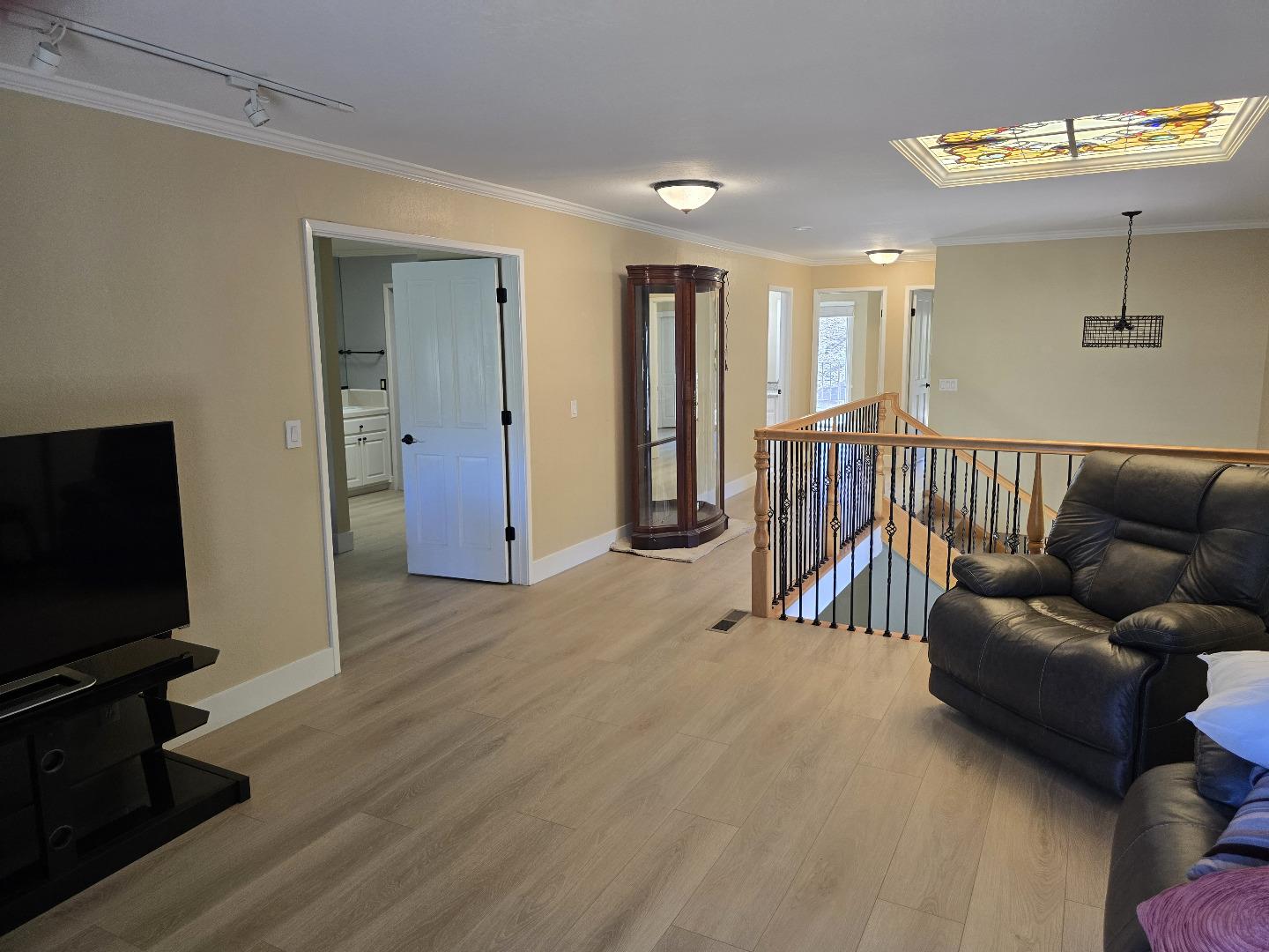 Detail Gallery Image 14 of 17 For 127 Puesta Del Sol, Los Gatos,  CA 95032 - 3 Beds | 2/1 Baths