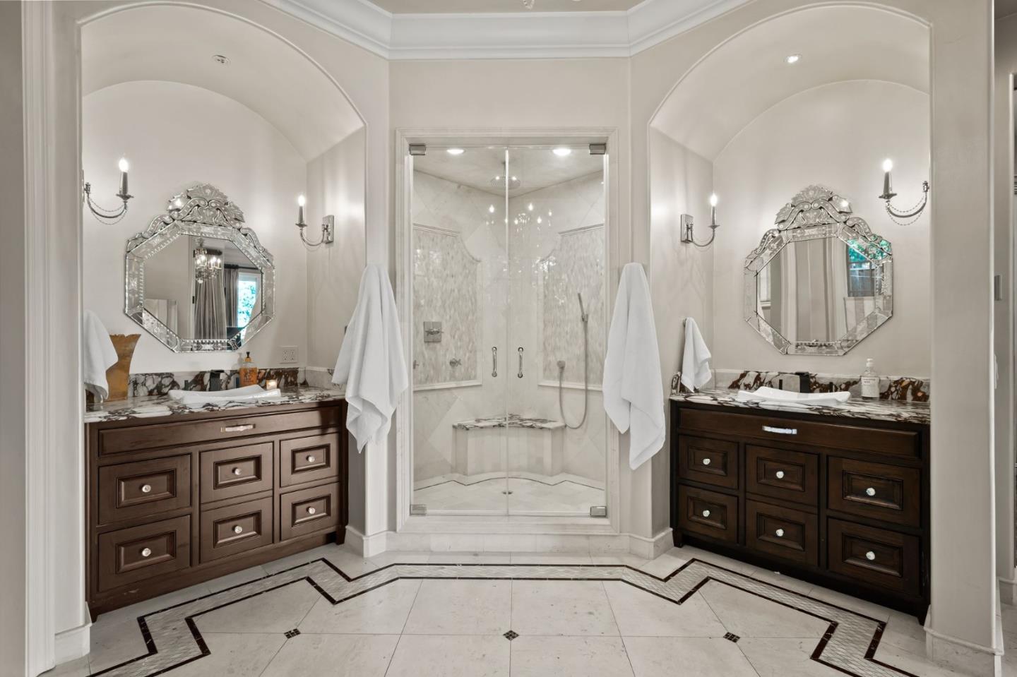 Detail Gallery Image 30 of 86 For 15301 Robin Anne Ln, Monte Sereno,  CA 95030 - 5 Beds | 7/1 Baths