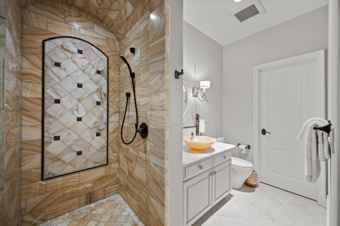 Detail Gallery Image 35 of 86 For 15301 Robin Anne Ln, Monte Sereno,  CA 95030 - 5 Beds | 7/1 Baths