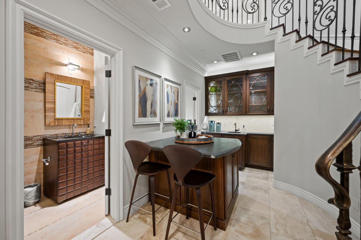 Detail Gallery Image 41 of 86 For 15301 Robin Anne Ln, Monte Sereno,  CA 95030 - 5 Beds | 7/1 Baths