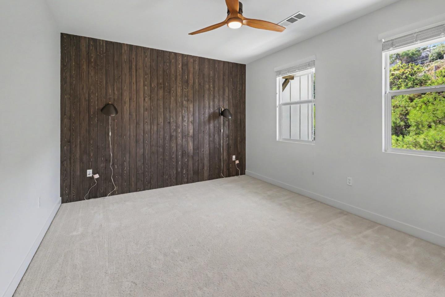 Detail Gallery Image 15 of 22 For 1109 Makena Way, Oceanside,  CA 92054 - 3 Beds | 3 Baths