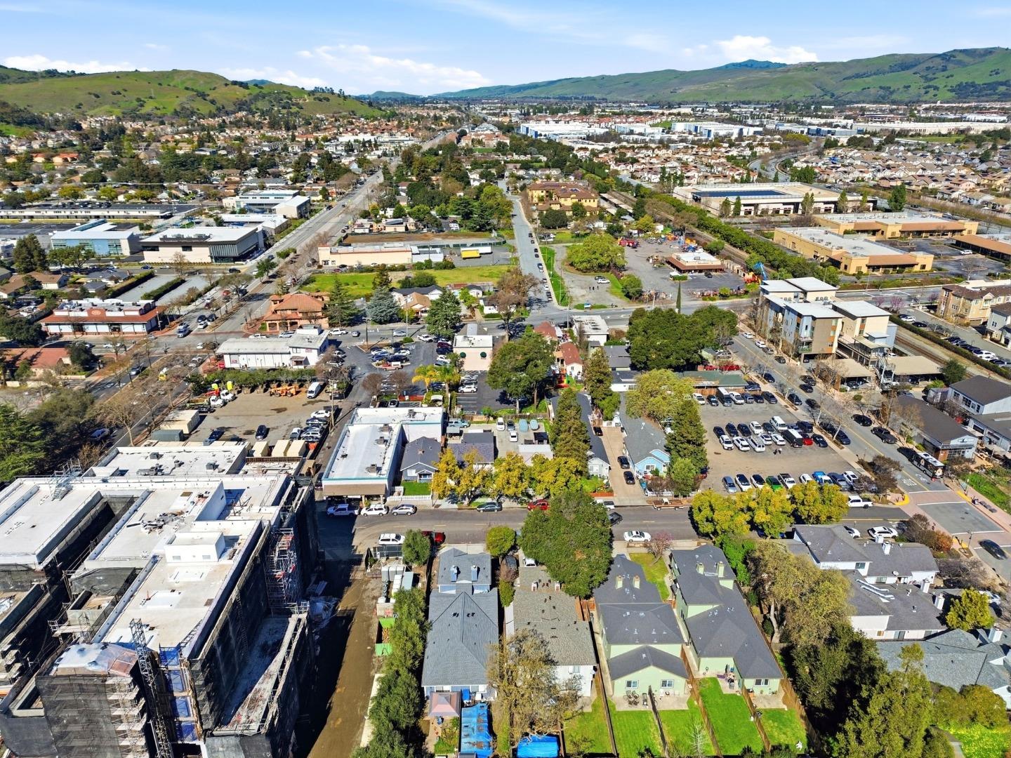 Detail Gallery Image 26 of 27 For 55 E 1st St, Morgan Hill,  CA 95037 - 4 Beds | 2 Baths