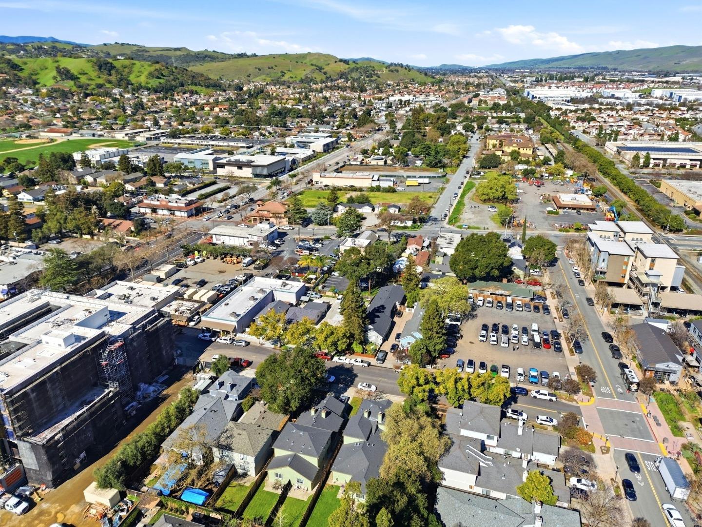 Detail Gallery Image 27 of 27 For 55 E 1st St, Morgan Hill,  CA 95037 - 4 Beds | 2 Baths