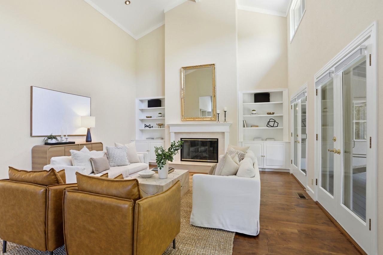 Detail Gallery Image 11 of 47 For 25381 Markham Ln, Salinas,  CA 93908 - 3 Beds | 2/2 Baths