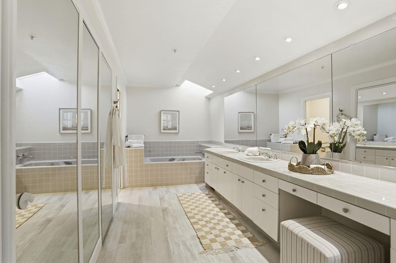 Detail Gallery Image 26 of 47 For 25381 Markham Ln, Salinas,  CA 93908 - 3 Beds | 2/2 Baths