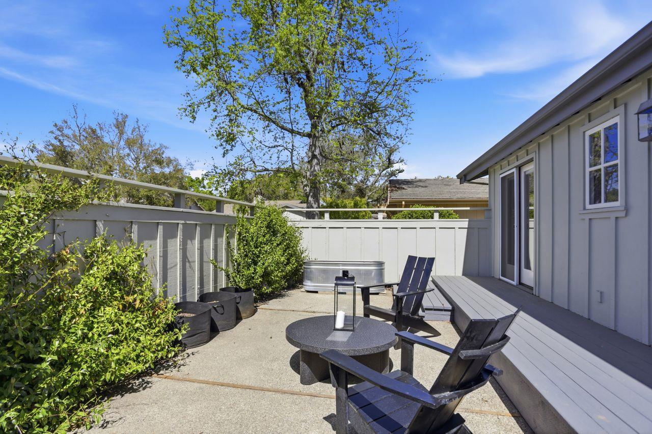 Detail Gallery Image 31 of 47 For 25381 Markham Ln, Salinas,  CA 93908 - 3 Beds | 2/2 Baths