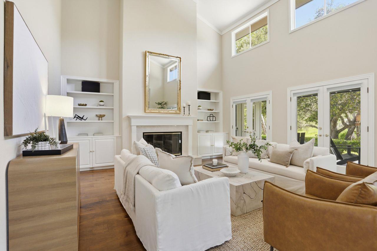 Detail Gallery Image 8 of 47 For 25381 Markham Ln, Salinas,  CA 93908 - 3 Beds | 2/2 Baths