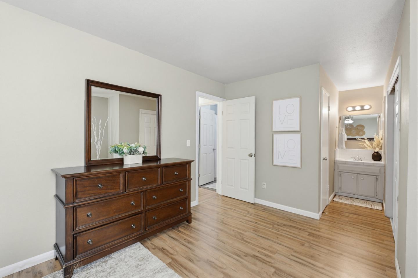 Detail Gallery Image 16 of 33 For 816 Bowen Ave, Modesto,  CA 95350 - 3 Beds | 2 Baths