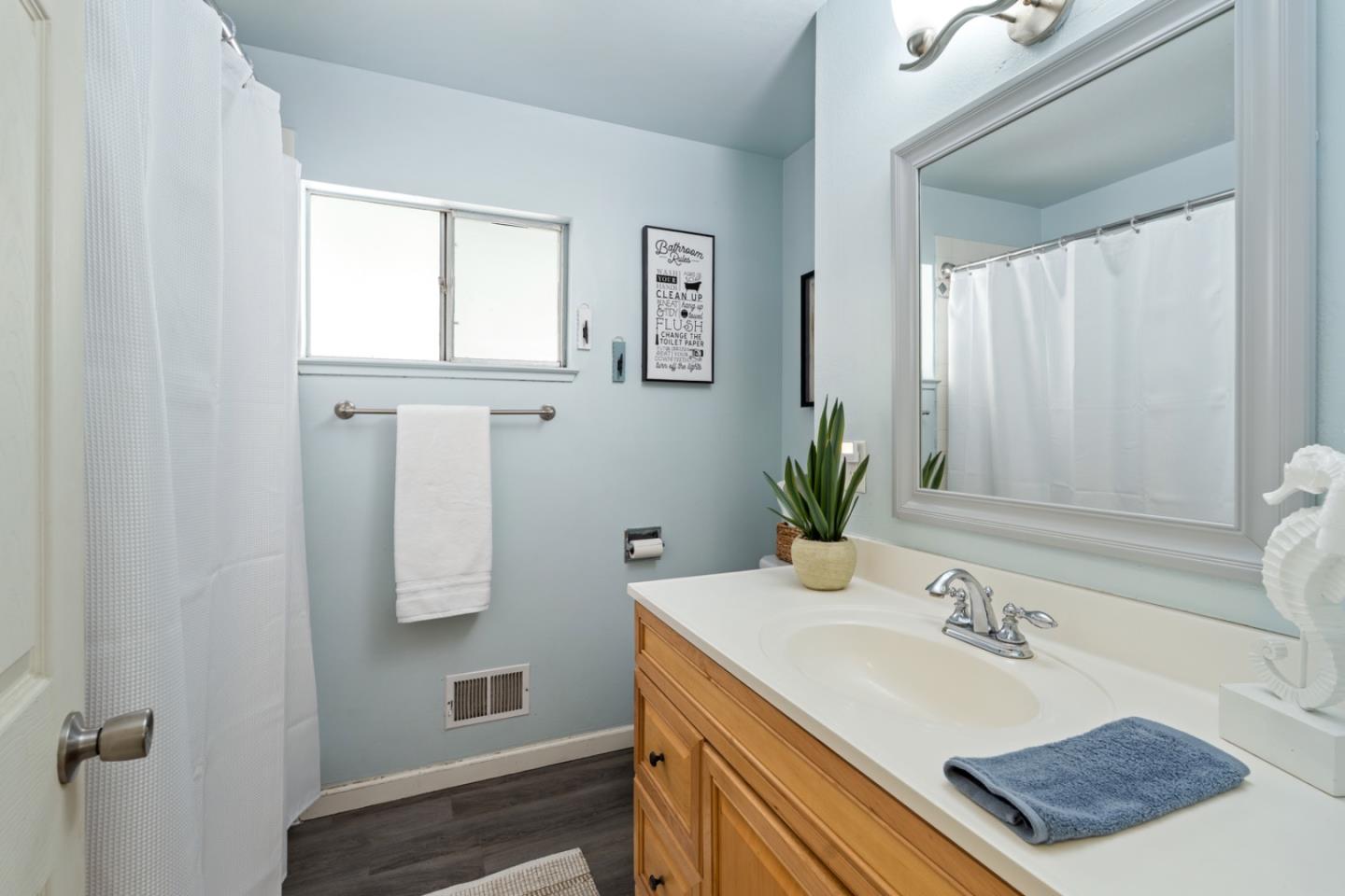Detail Gallery Image 23 of 33 For 816 Bowen Ave, Modesto,  CA 95350 - 3 Beds | 2 Baths