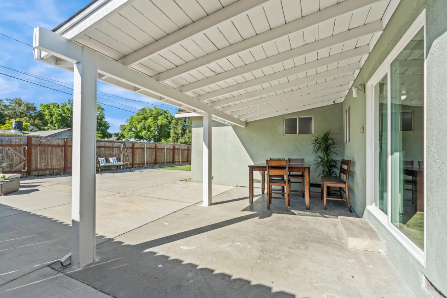 Detail Gallery Image 24 of 33 For 816 Bowen Ave, Modesto,  CA 95350 - 3 Beds | 2 Baths
