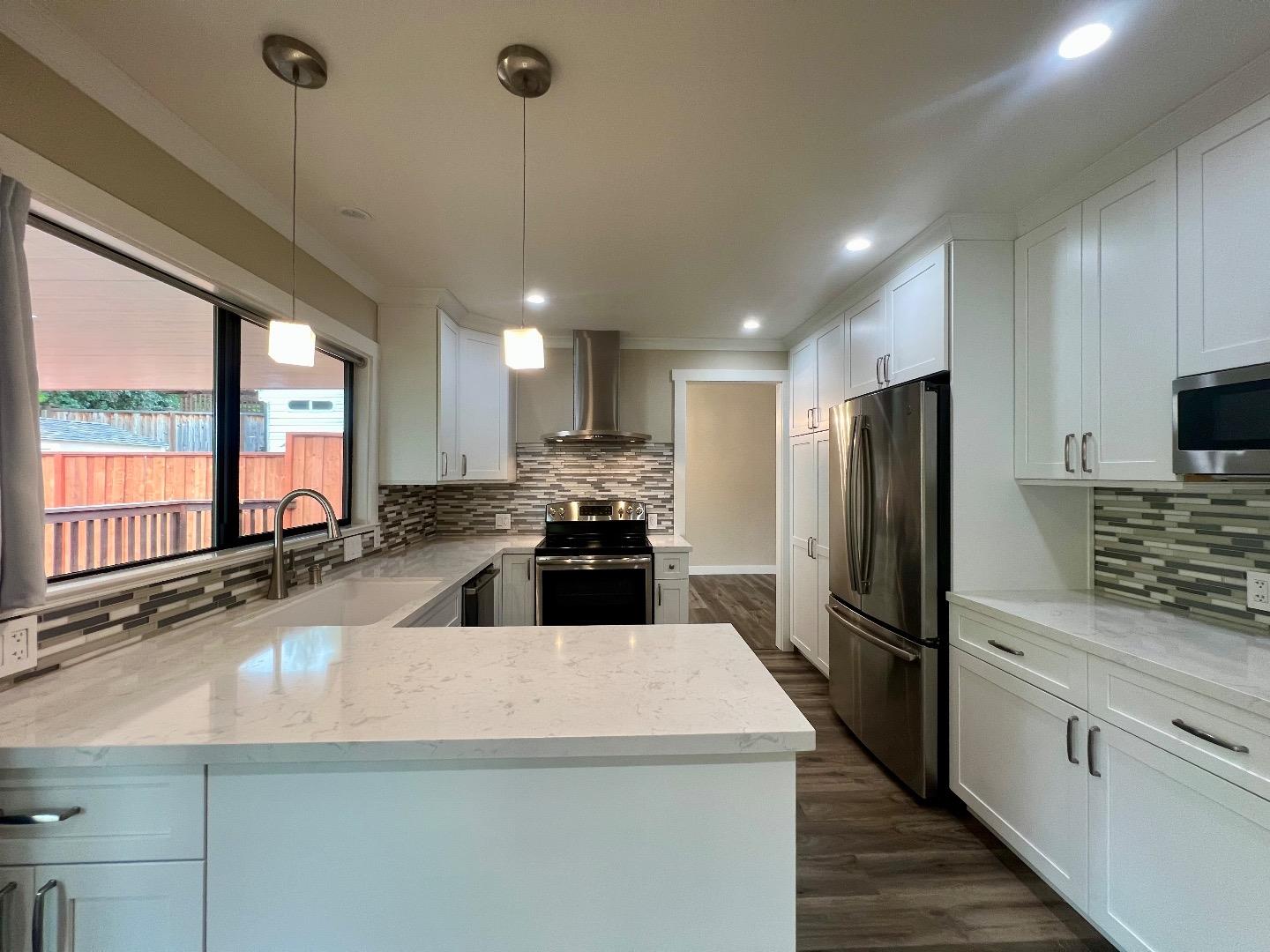 Detail Gallery Image 12 of 50 For Cerro Verde, San Jose,  CA 95120 - 4 Beds | 2/1 Baths