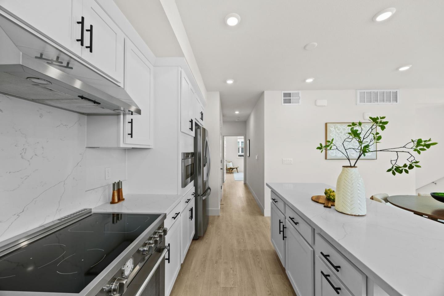 Photo #10: ML82040874 Listing: Photo #10