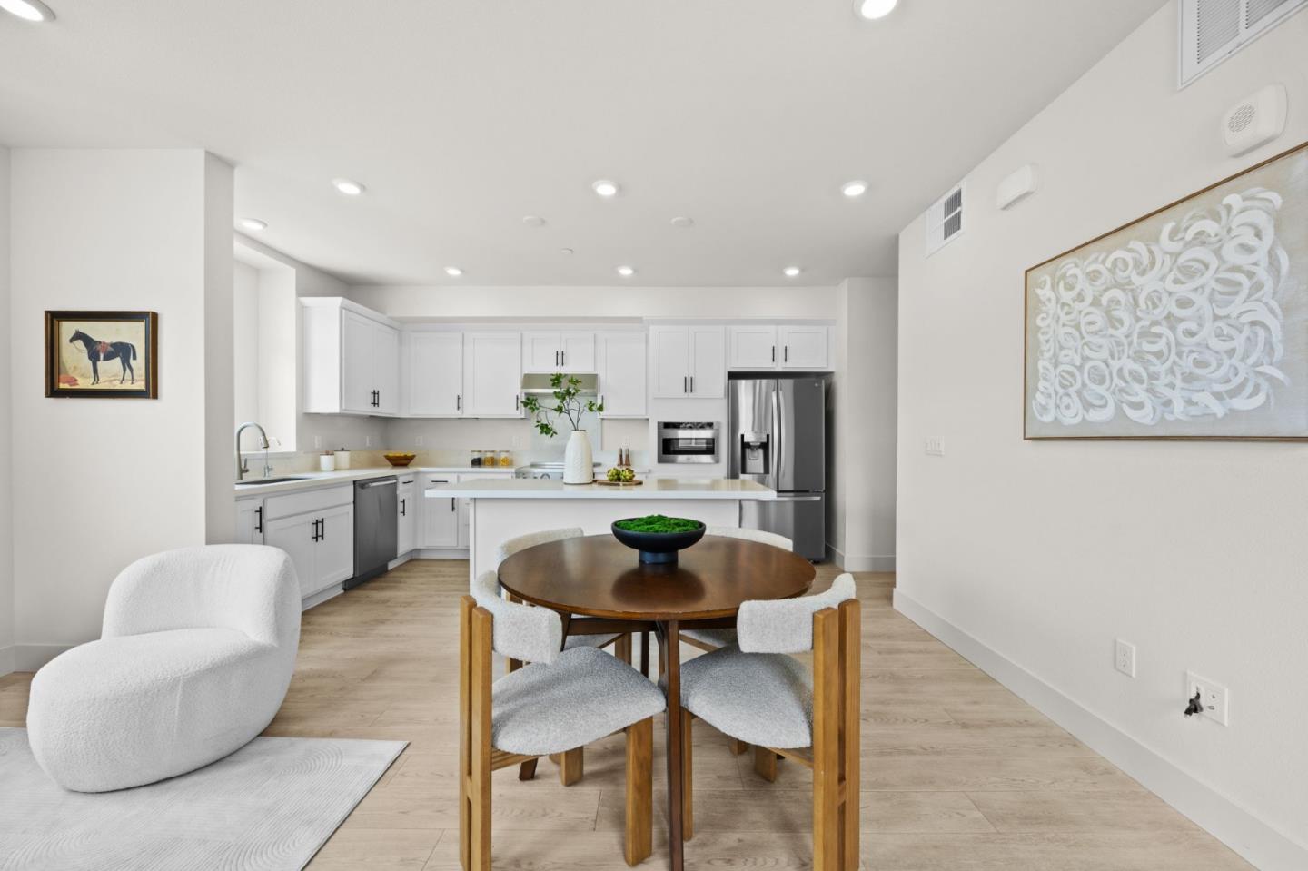 Photo #4: ML82040874 Listing: Photo #4