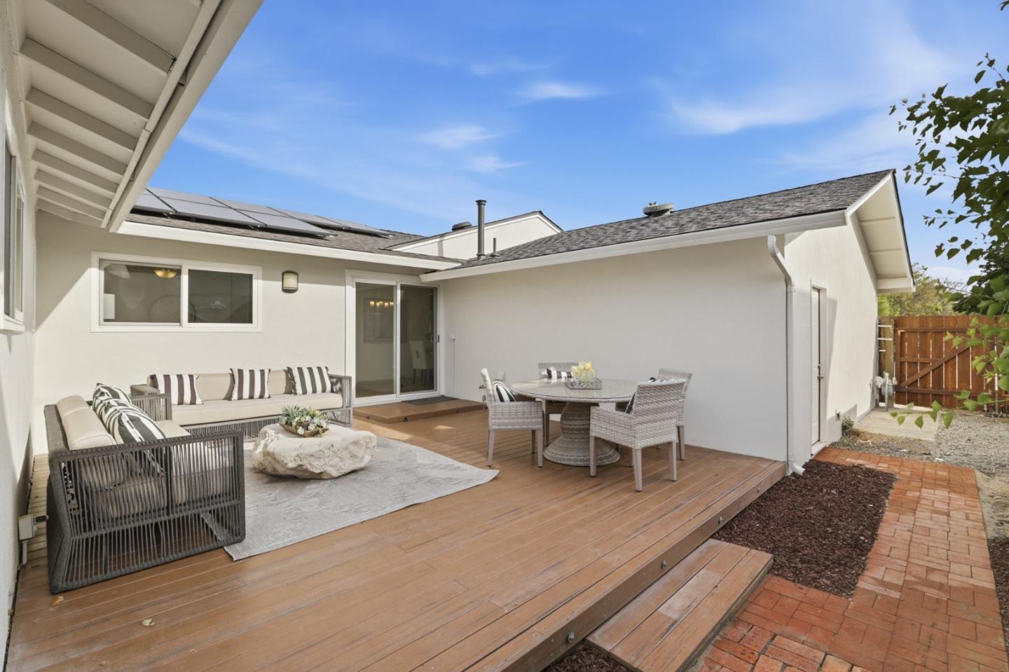 Detail Gallery Image 22 of 30 For 4599 Norwich Way, San Jose,  CA 95130 - 5 Beds | 2/1 Baths