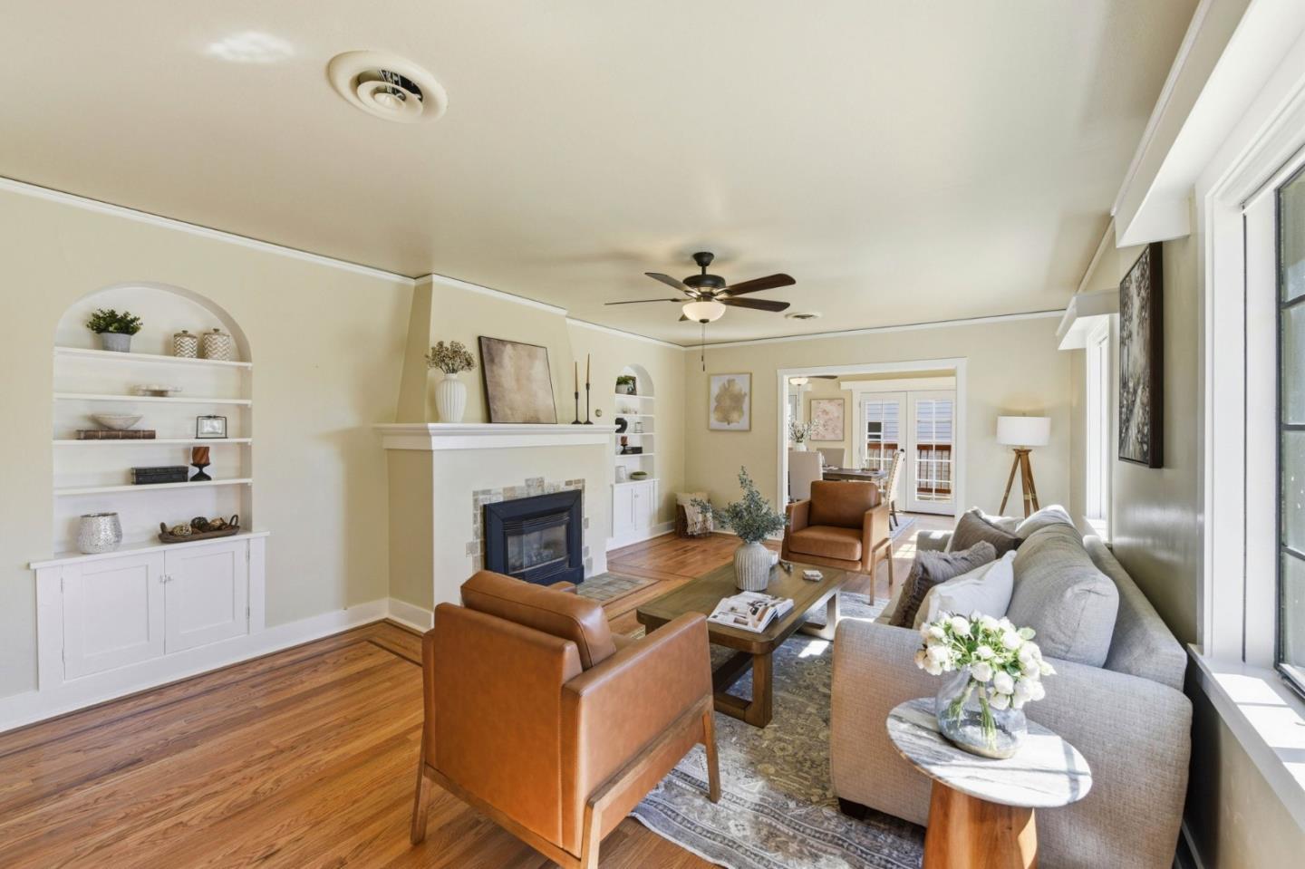 Featured listings