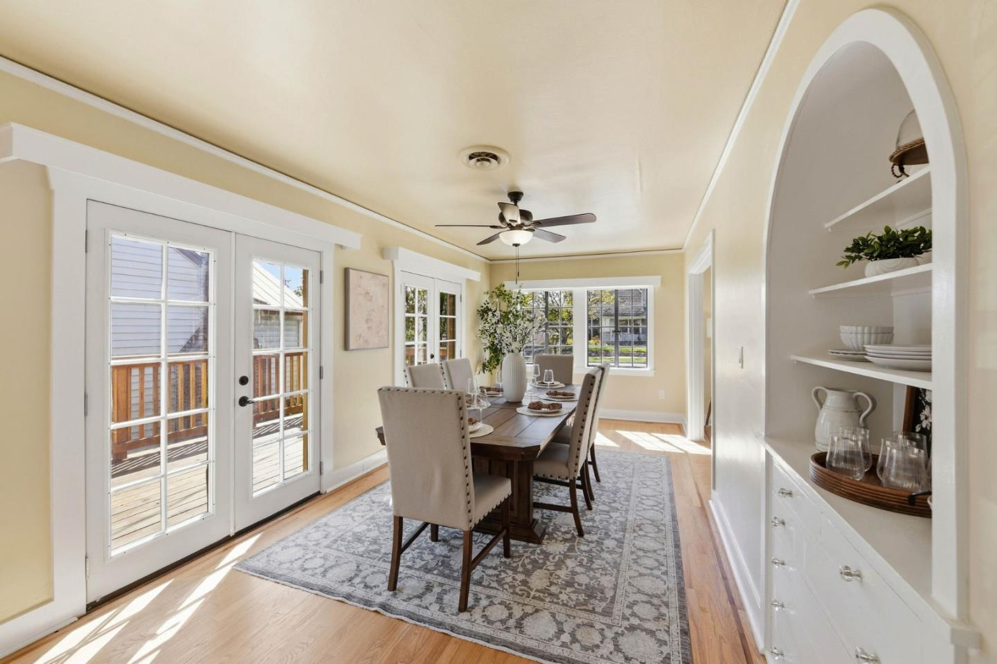 Detail Gallery Image 8 of 33 For 181 College Way, Auburn,  CA 95603 - 3 Beds | 3 Baths