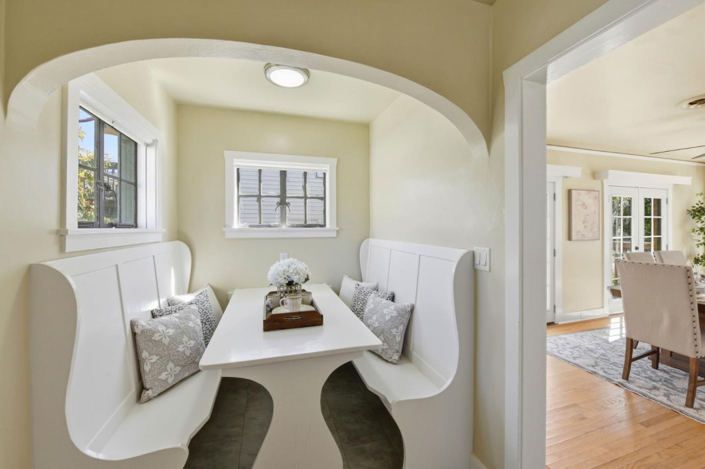 Detail Gallery Image 9 of 33 For 181 College Way, Auburn,  CA 95603 - 3 Beds | 3 Baths