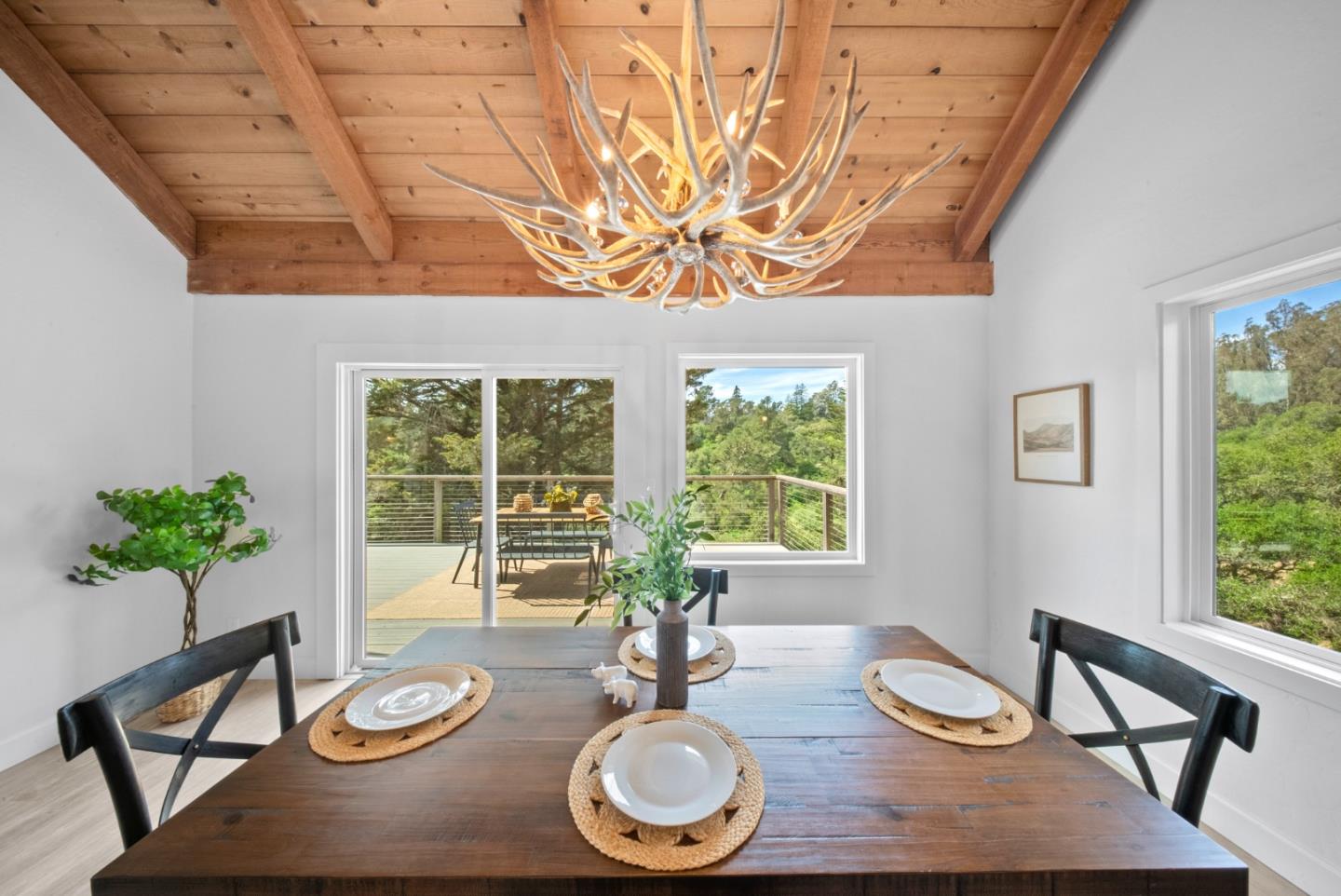 Detail Gallery Image 15 of 85 For 688 Calabasas Rd, Watsonville,  CA 95076 - 3 Beds | 3 Baths