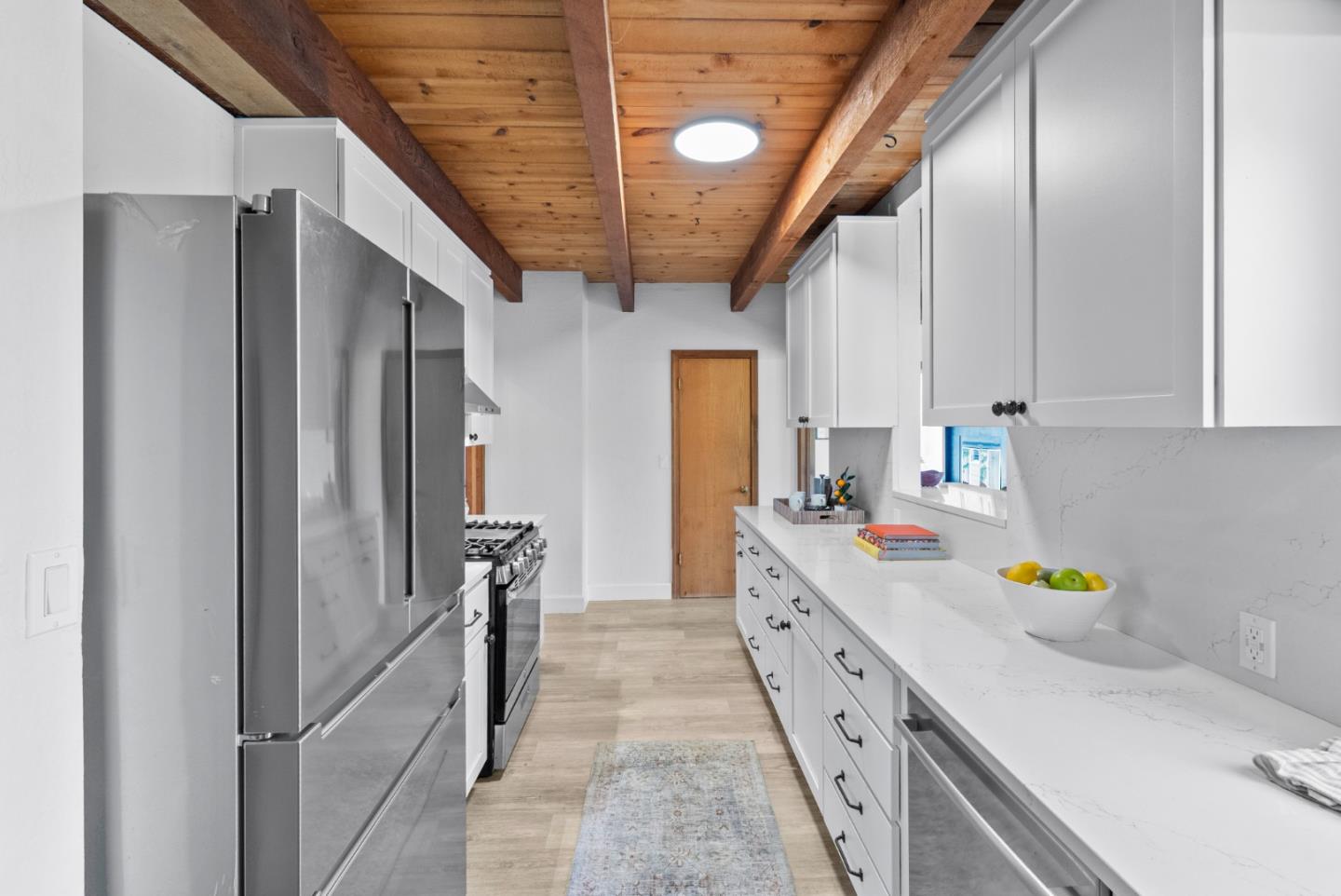 Detail Gallery Image 22 of 85 For 688 Calabasas Rd, Watsonville,  CA 95076 - 3 Beds | 3 Baths