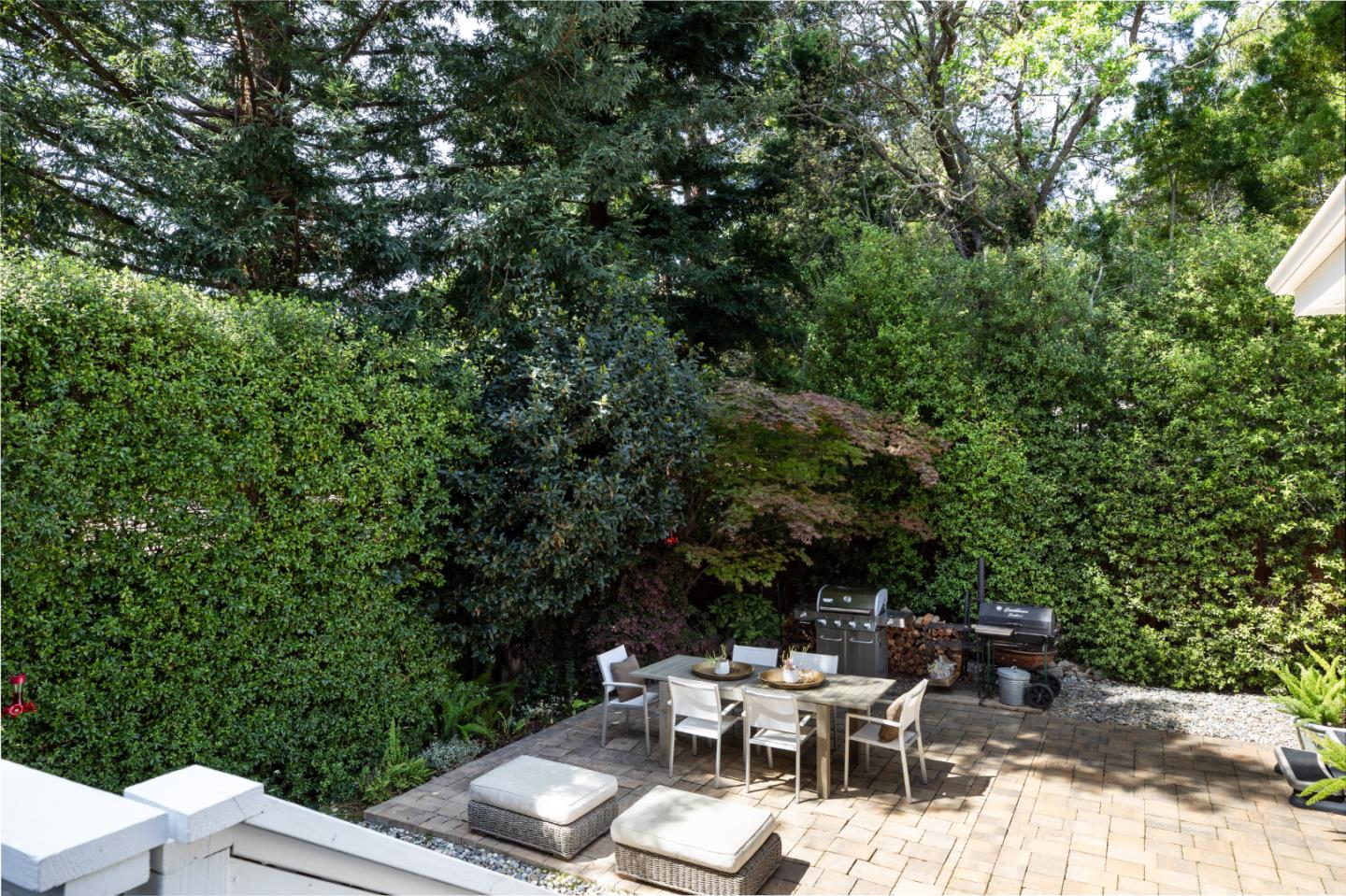 Detail Gallery Image 22 of 31 For 63 Ridgecourt, Woodside,  CA 94062 - 3 Beds | 2/1 Baths