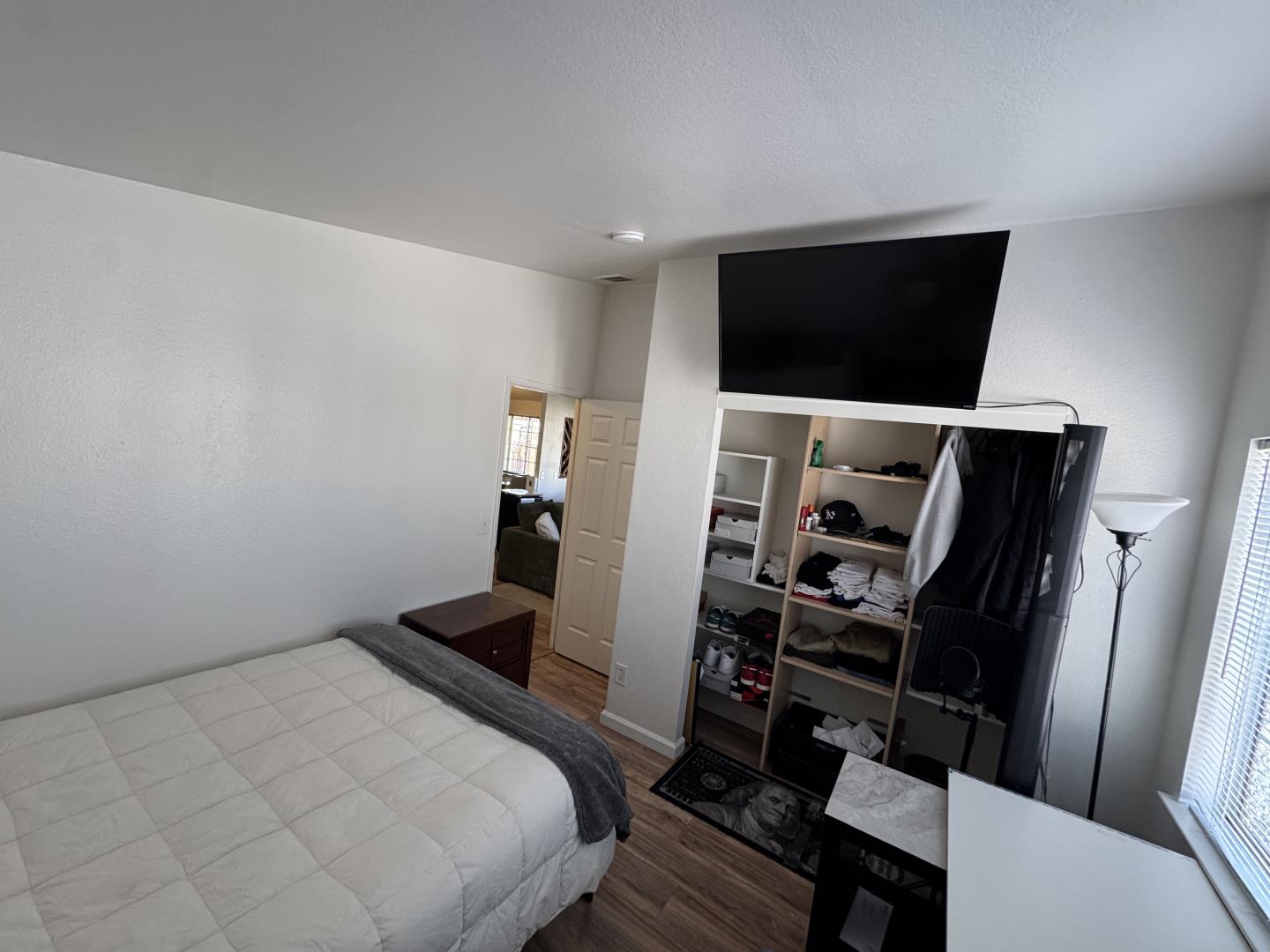 Detail Gallery Image 17 of 31 For 402 Tasman Dr #416,  Sunnyvale,  CA 94089 - 4 Beds | 2 Baths