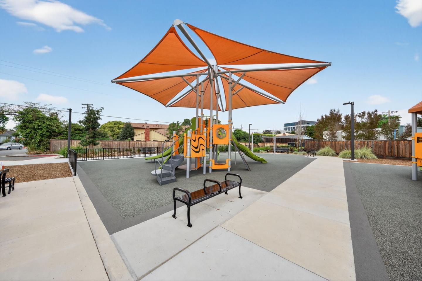 Detail Gallery Image 43 of 46 For 550 Redberry Way, San Jose,  CA 95117 - 4 Beds | 3 Baths