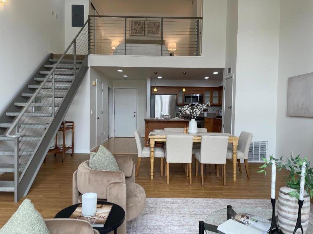 Detail Gallery Image 2 of 12 For 20 Ryland Park Dr #305,  San Jose,  CA 95110 - 1 Beds | 1/1 Baths