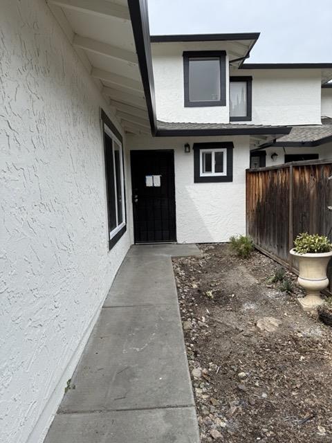 Detail Gallery Image 4 of 23 For 355 Nature Dr, San Jose,  CA 95123 - 3 Beds | 2/1 Baths